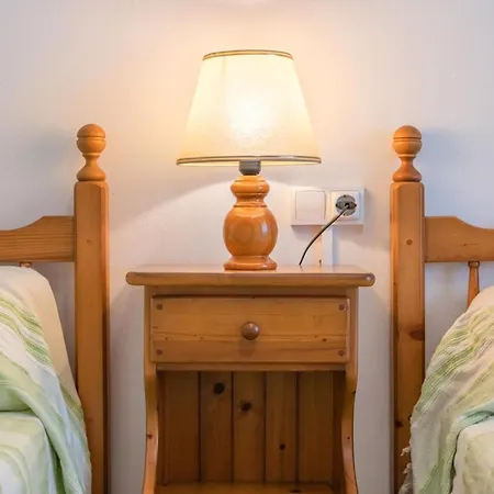 Yourhouse Tries Villa *